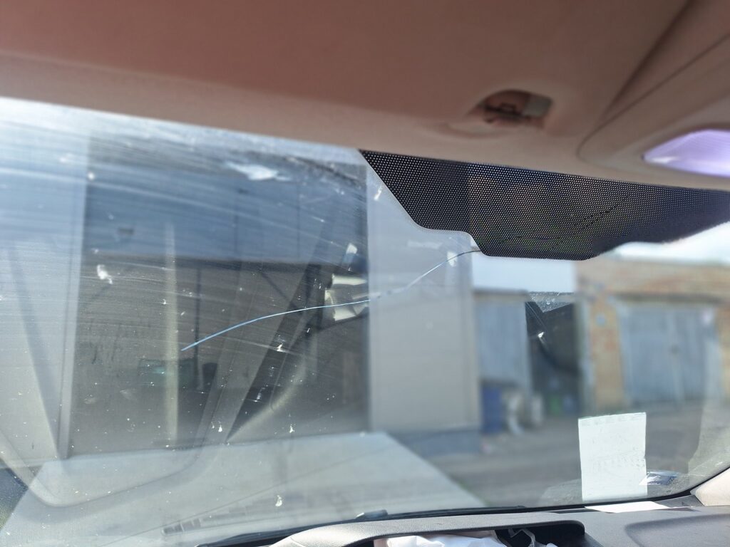 vējstiklu remonts, vējstikla remonts cena, auto stiklu plaisu remonts cena, vējstiklu labošana, stikla plaisu remonts, autostiklu remonts, auto stiklu serviss, auto stikla plaisu remonts, stiklu remonts, auto logu remonts, auto stiklu remonts, vējstikla remonts, vejstikla remonts, auto stiklu remonts cenas, auto vējstiklu remonts
